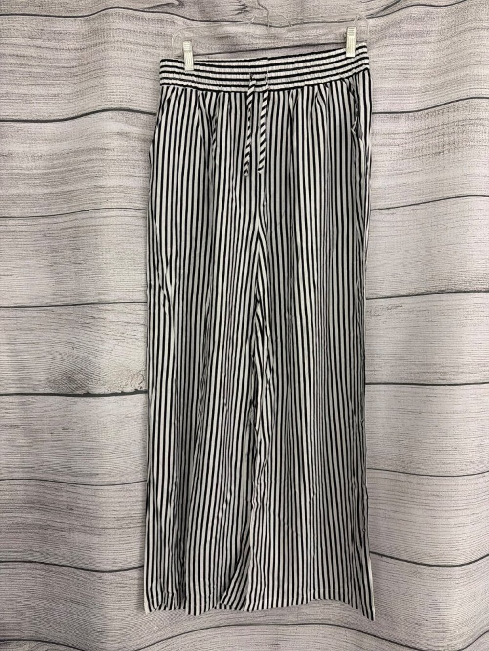 NWT New Style Striped Black & White Wide-Leg Pants Size L